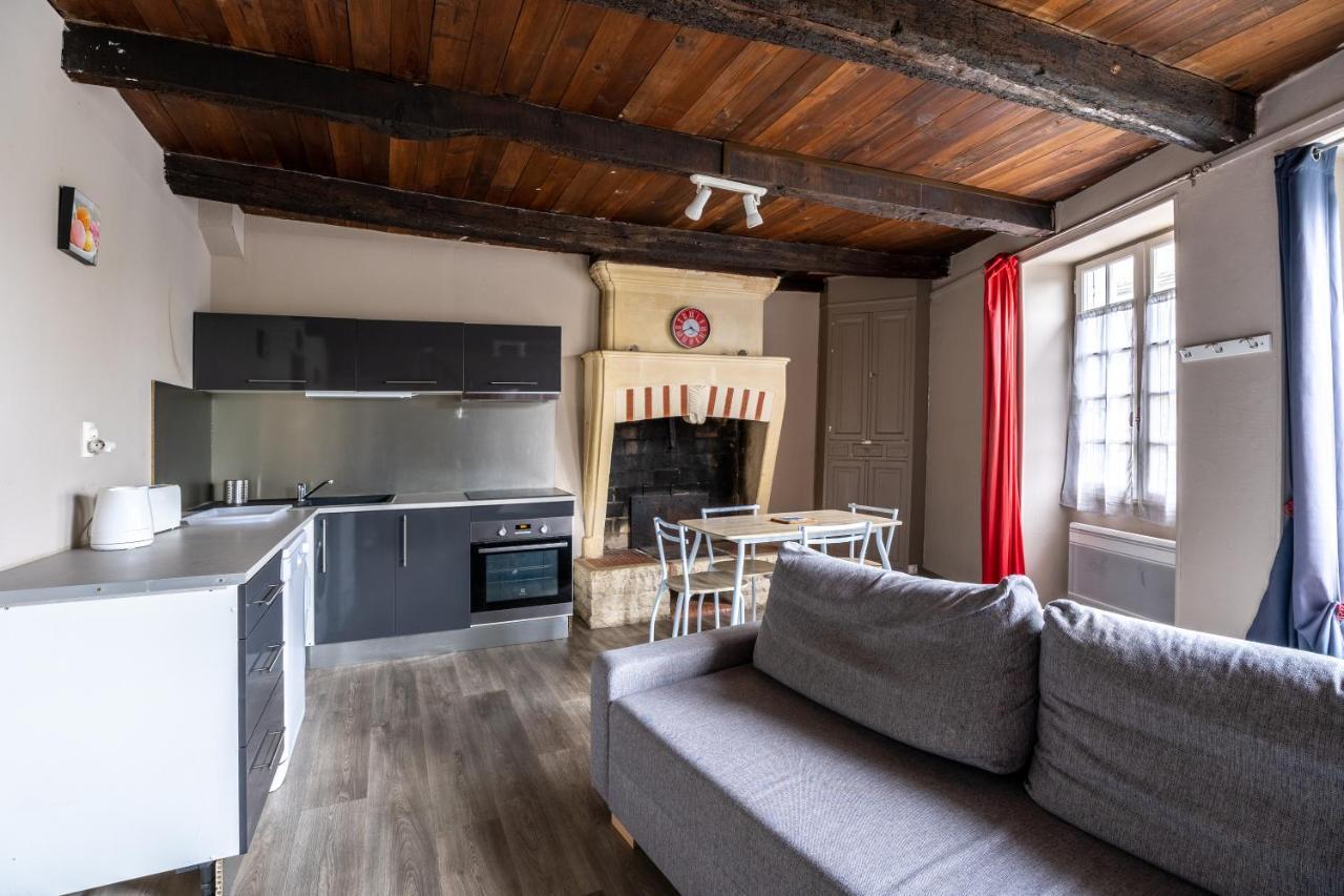 Laconciergeriejonzac, Residence Georgeon Bagian luar foto
