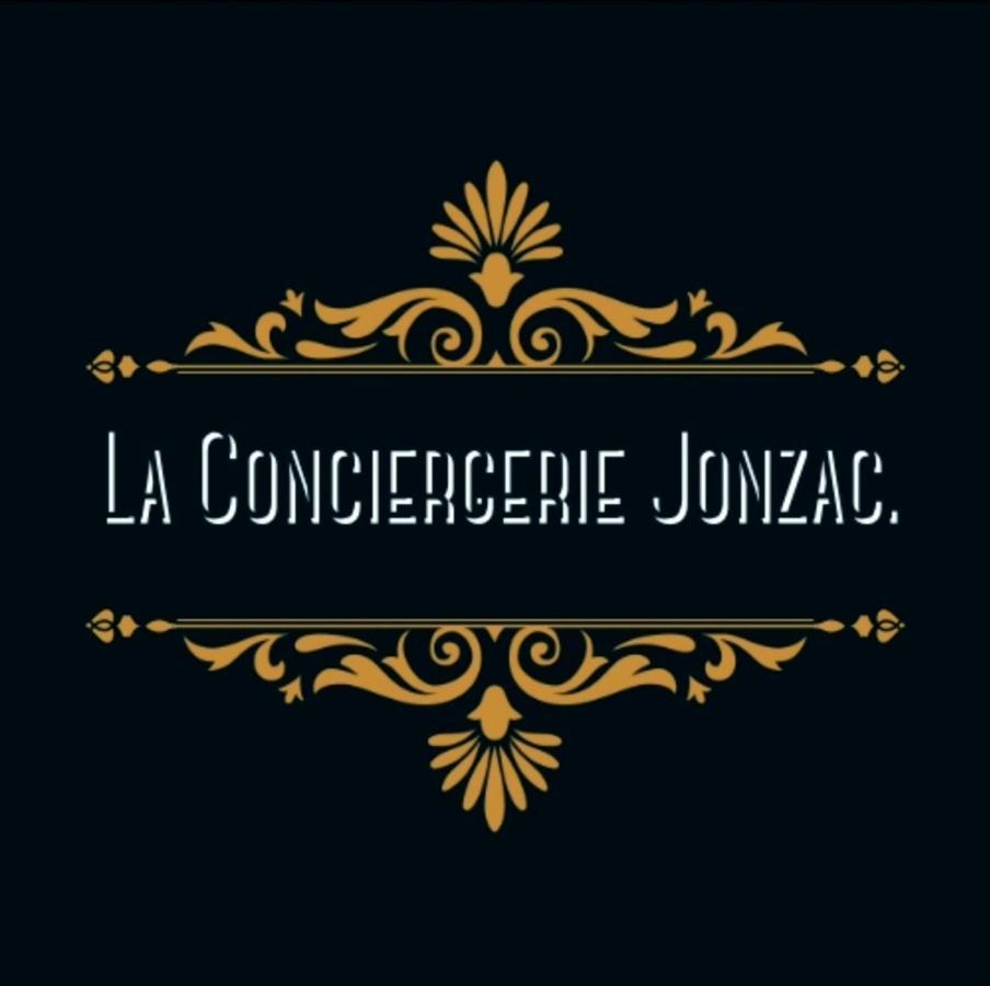 Laconciergeriejonzac, Residence Georgeon Bagian luar foto